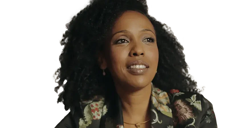 RR_SaraMenker_colorcutout