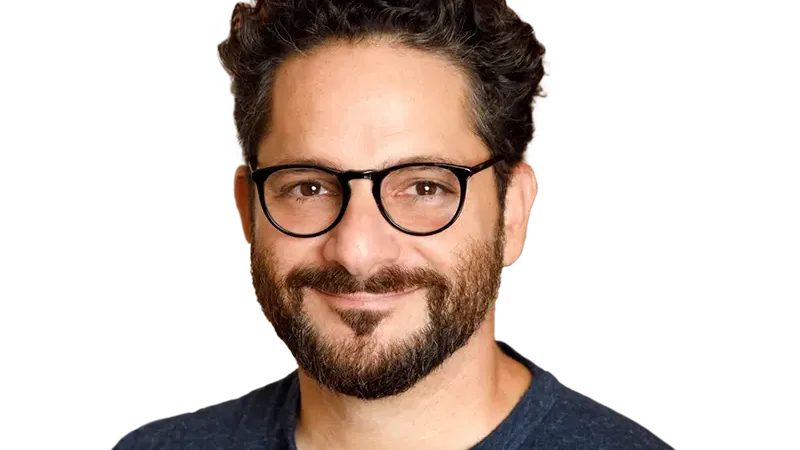 RR_AriWallach_colorcutout