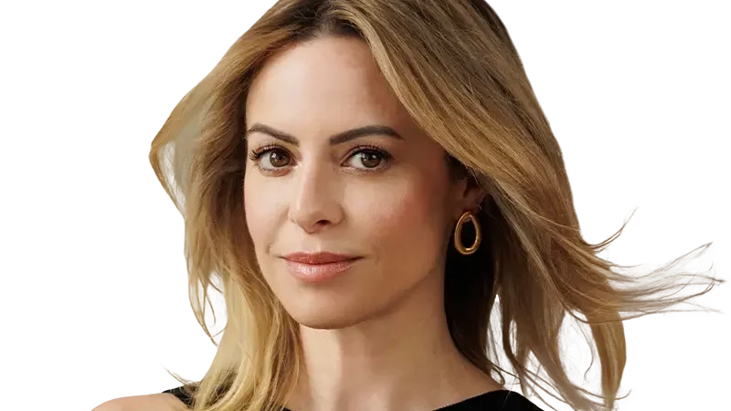 MoS_SophiaAmoruso_colorcutout