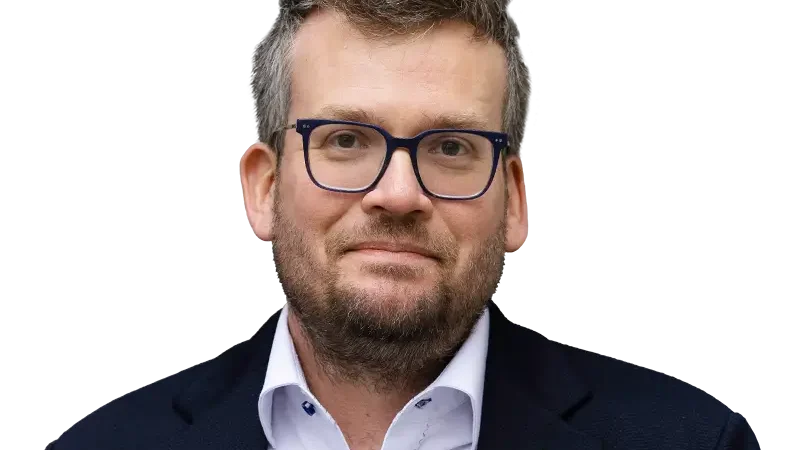 MoS_JohnGreen_colorcutout